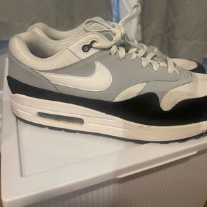 Nike Air Max 1 Wolf Grey, size 13